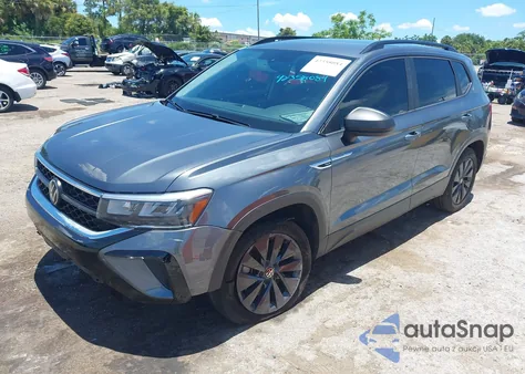 2023 Volkswagen Taos 1.5T S z USA, uszkodzony, nr VIN 3VVCX7B23PM336282